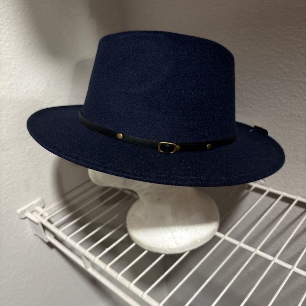 Blue Fedora Hat with Elegant Design
